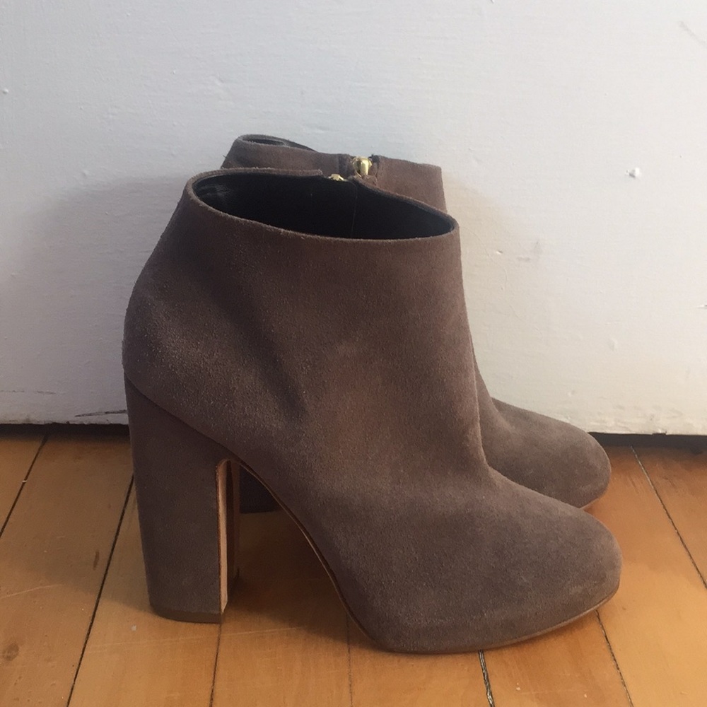 Rupert Sanderson grey suede ankle booties